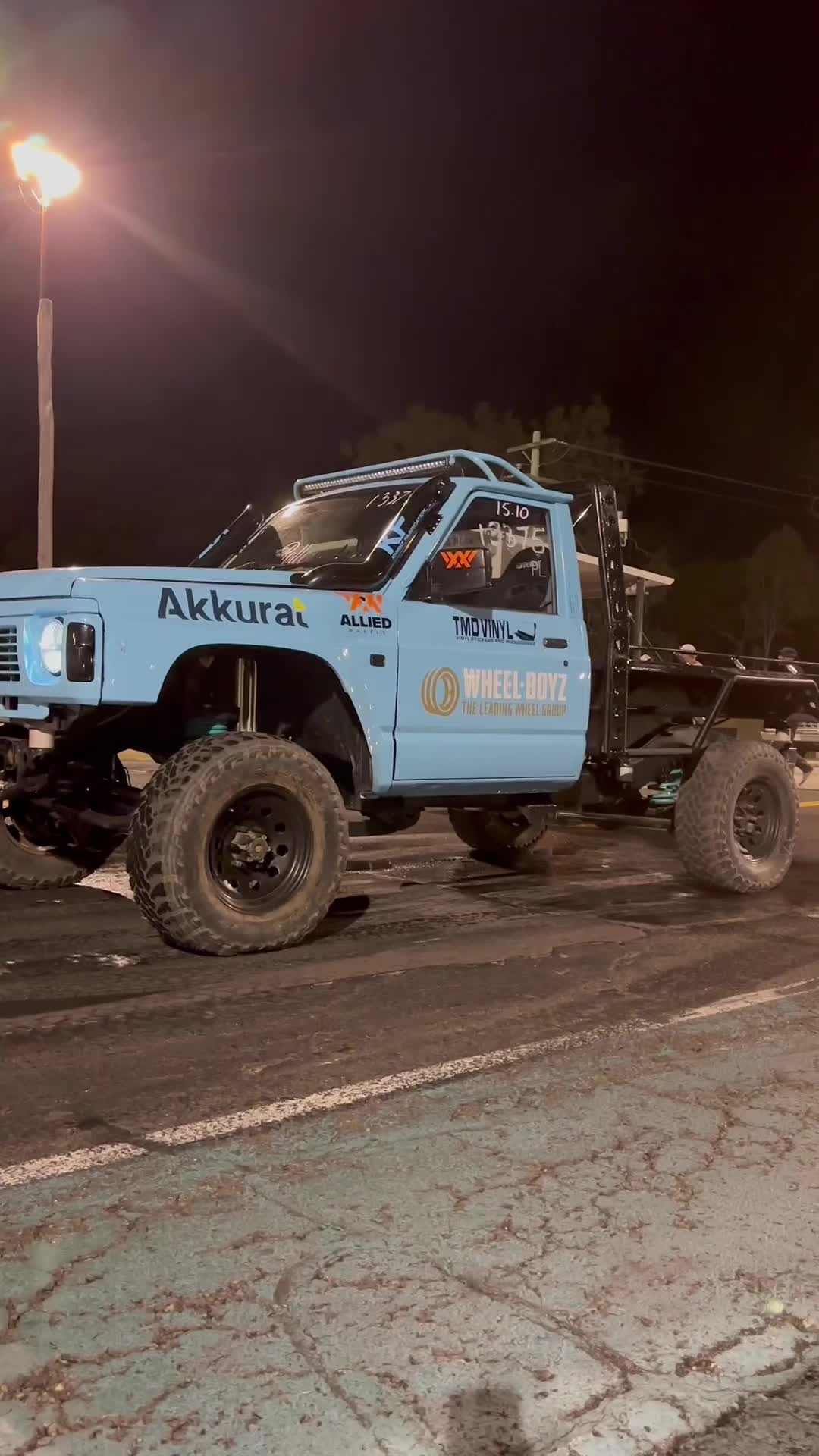 @Thepissbuss