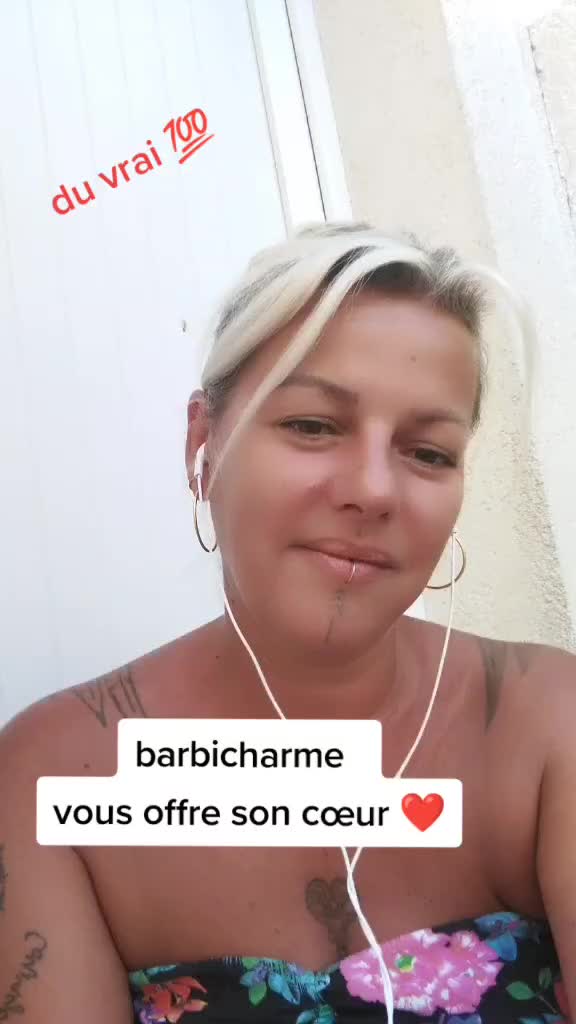 @Barbi Charme
