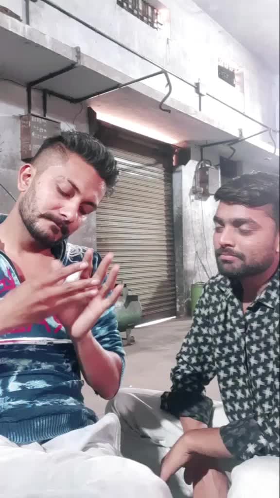 @Vijay_Majethiya_97