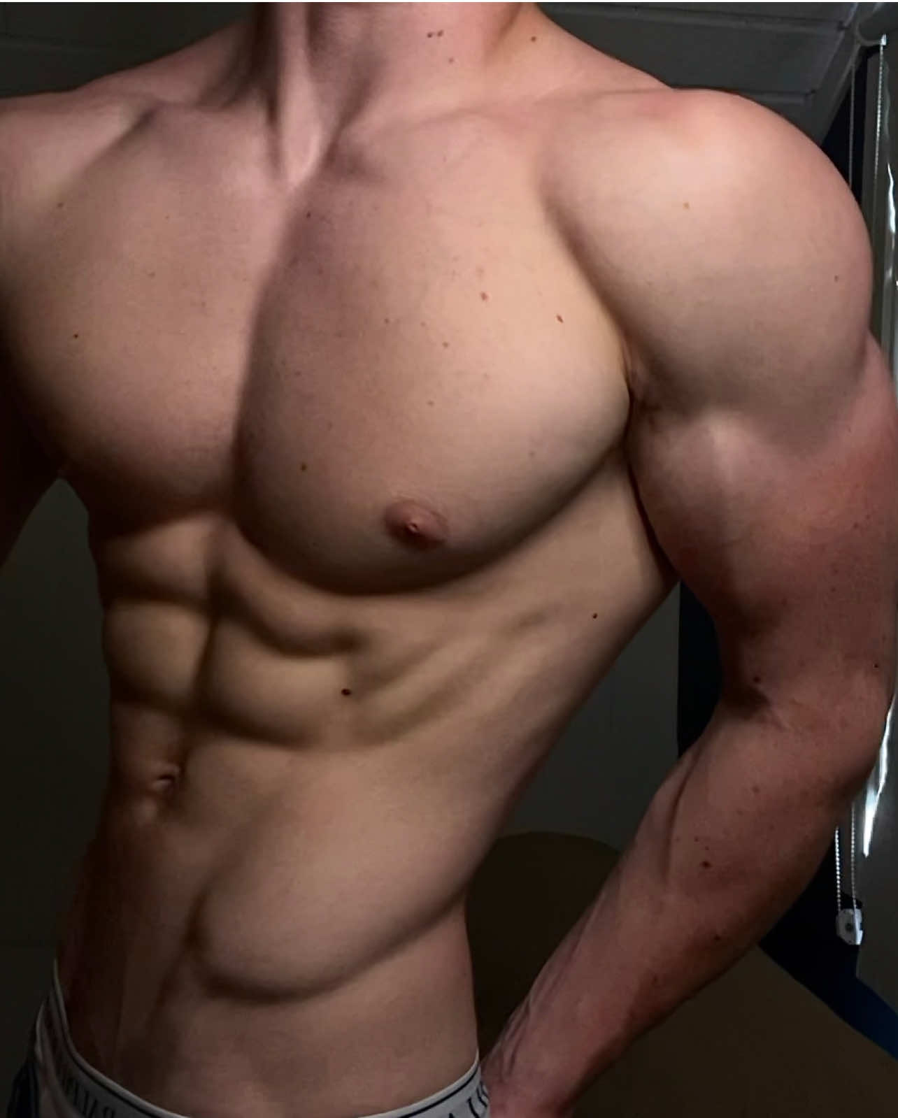 @Albertaesthetic