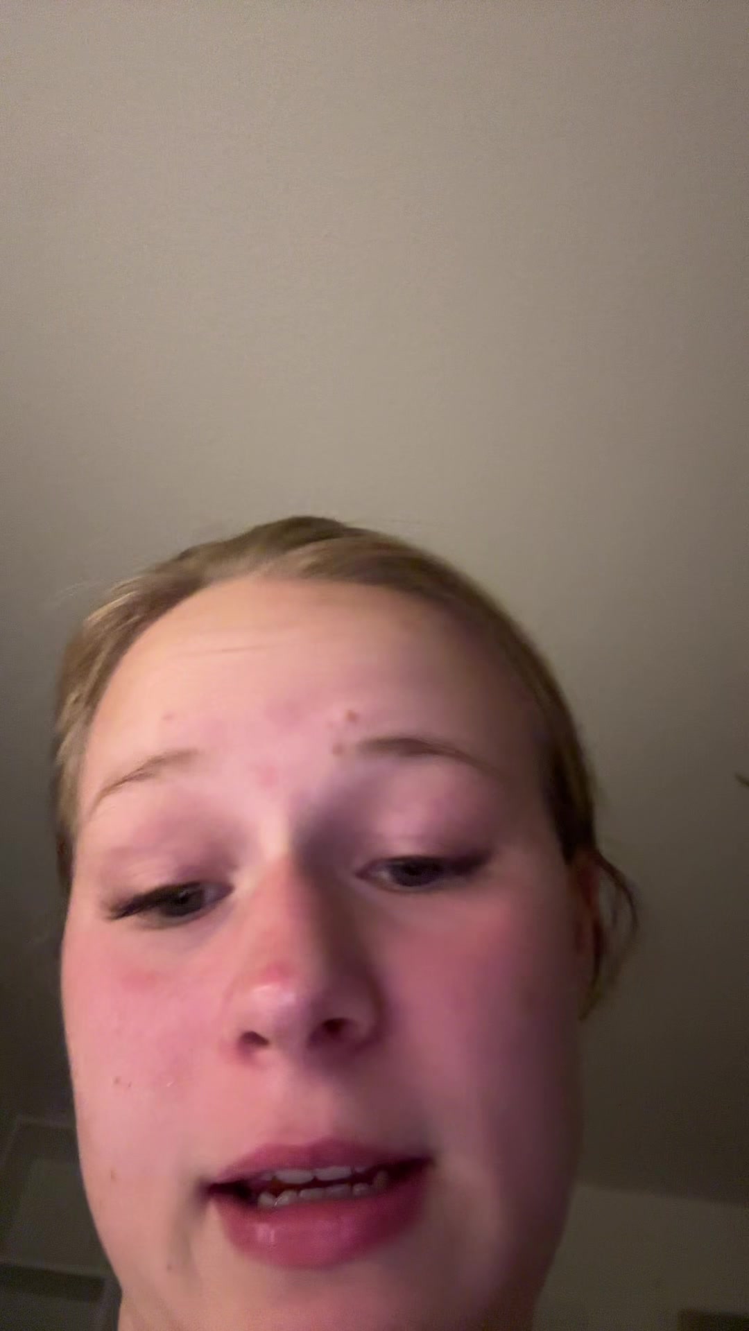 @nicole