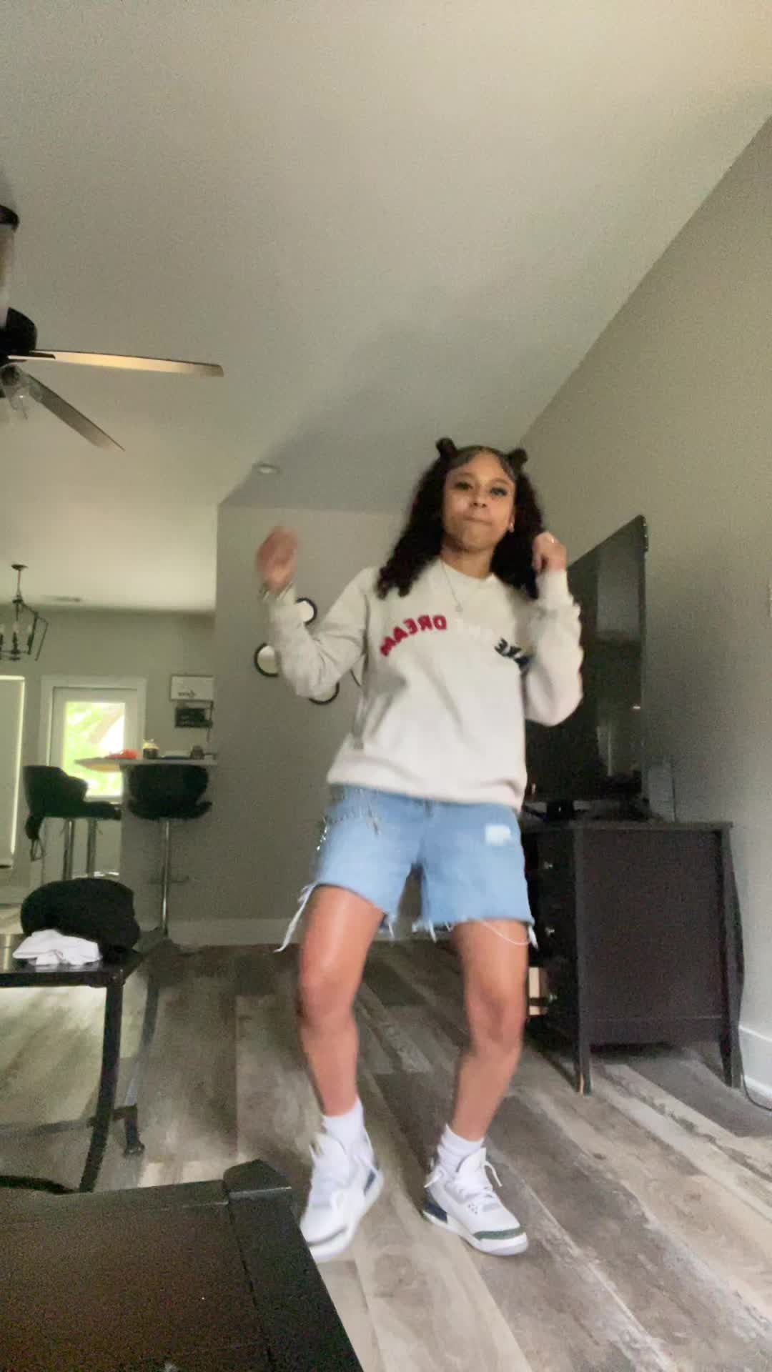 @jadetylah_