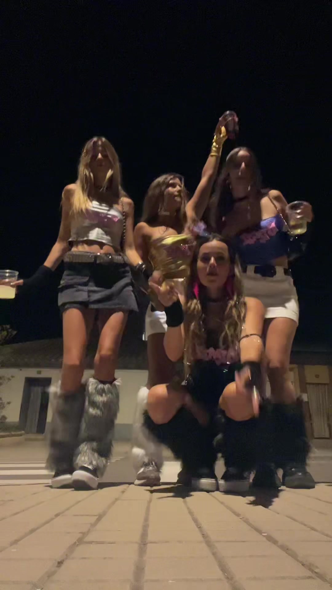 @Carlota
