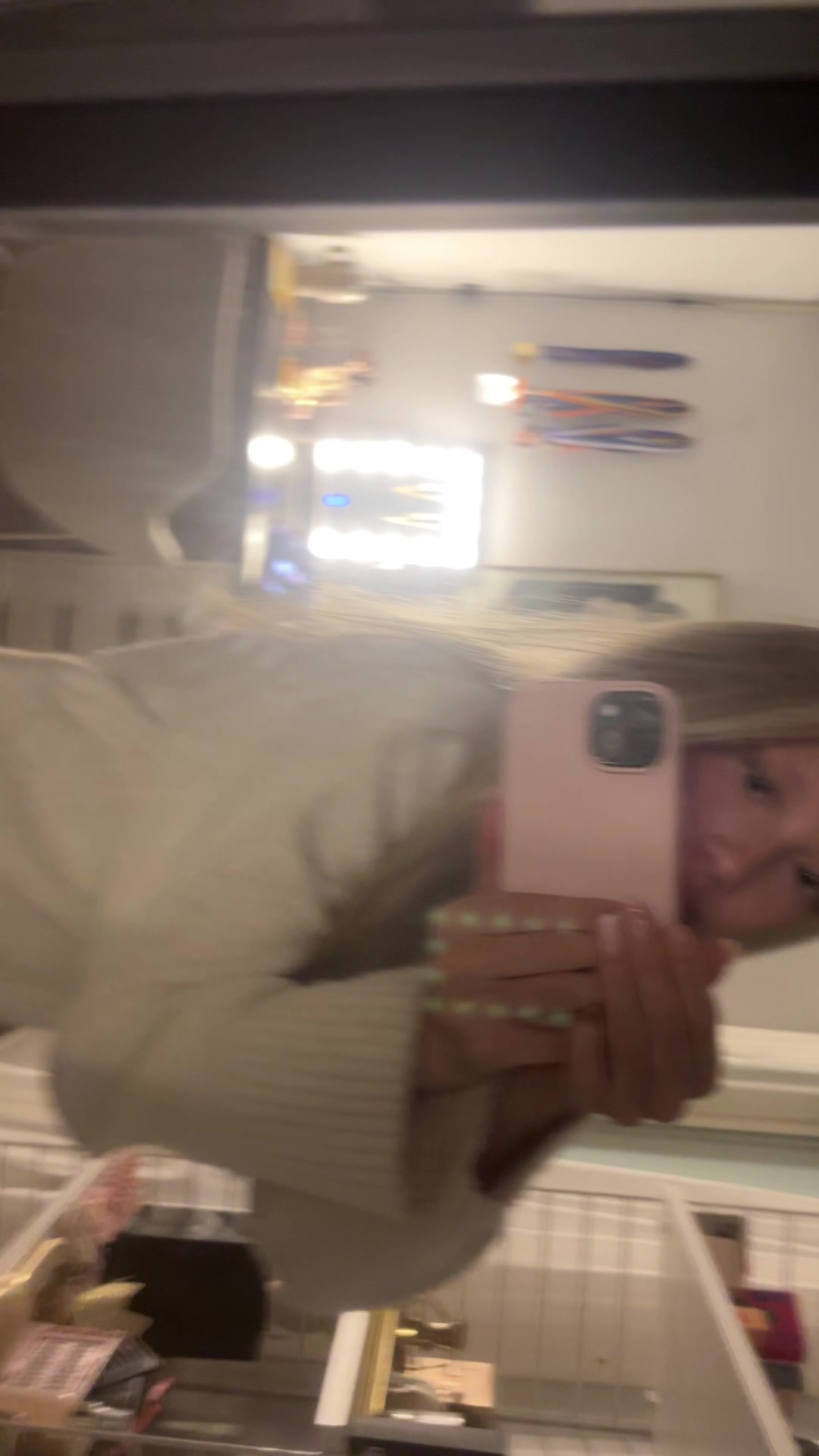@S🦄