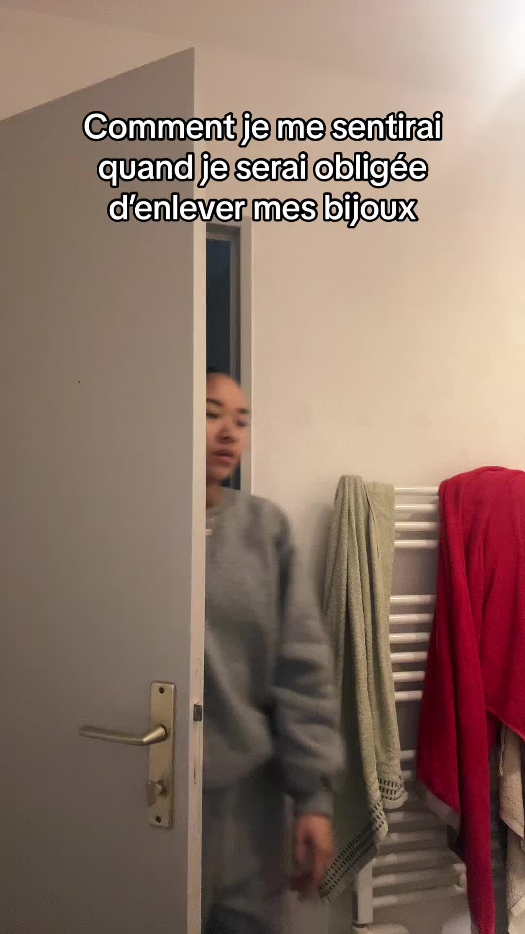 @DOUVINA