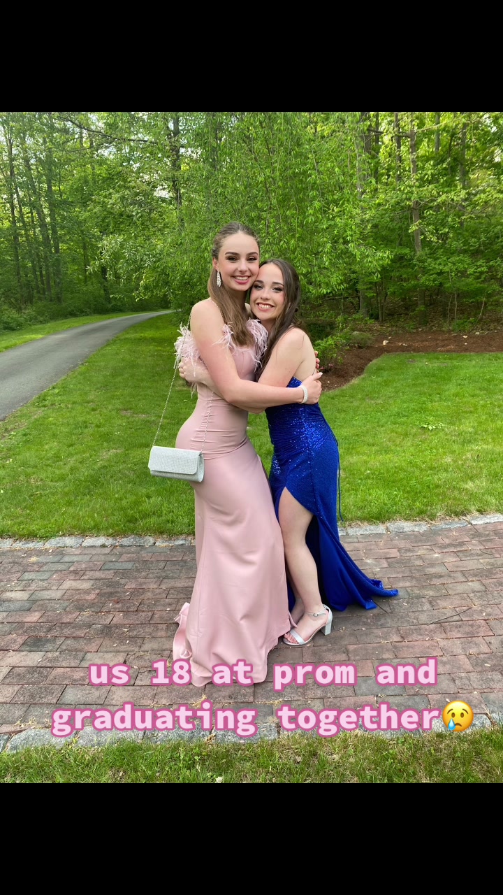 @laurenstewart0404