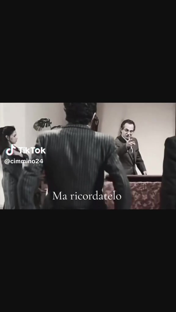 @FRANCESCO AZZOLINA 🦁