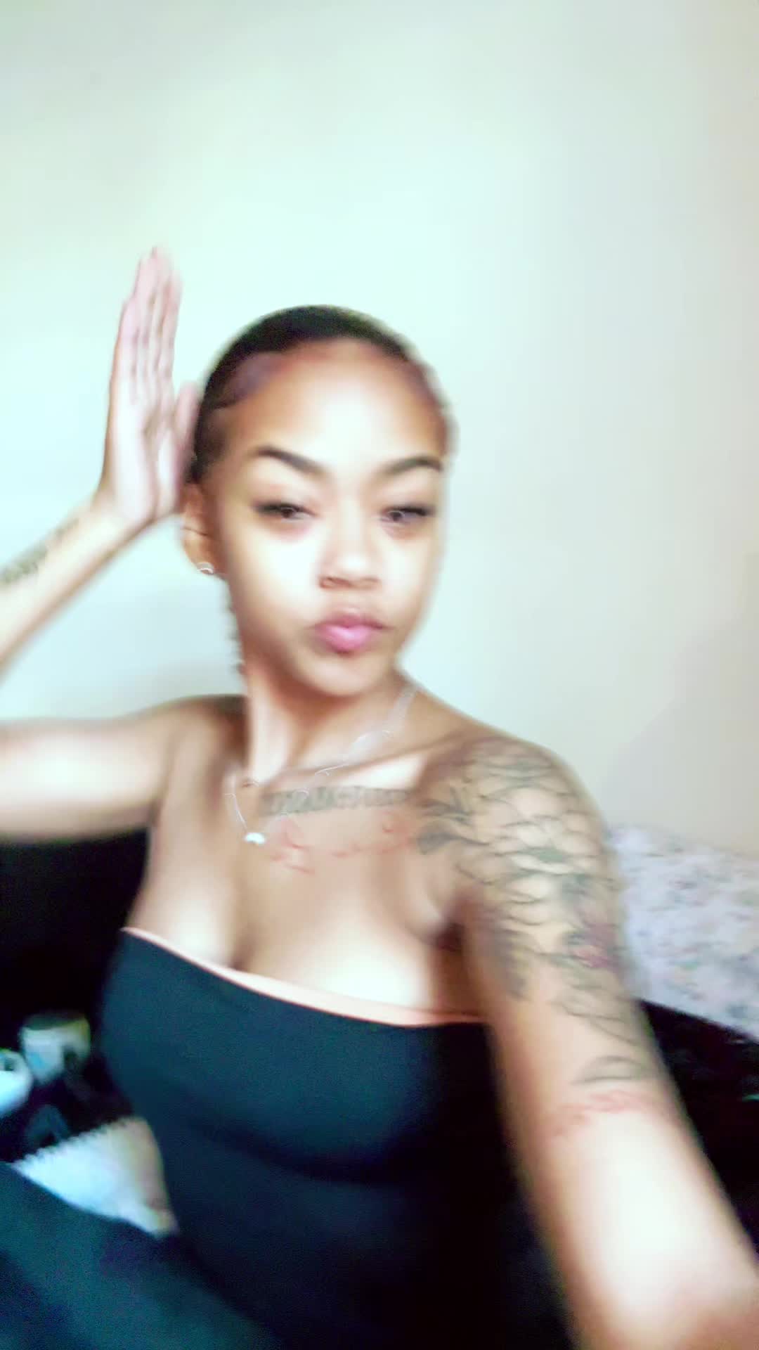 @Yalldontknowme18
