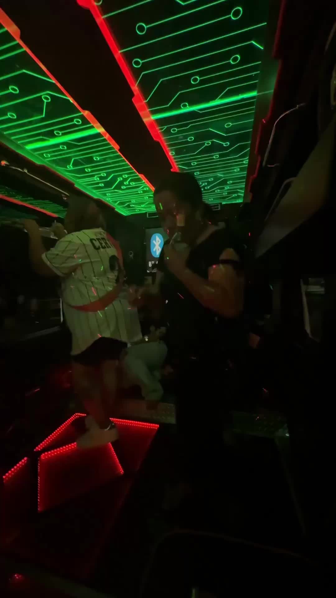 @💚🧡🤍Likajer19💚🧡🤍