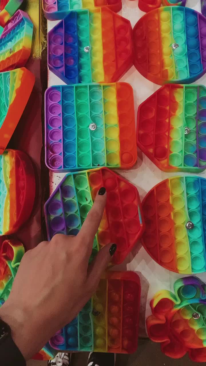 @Оля🌚