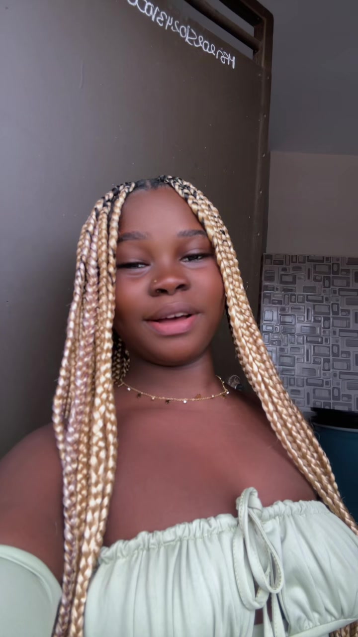 @Carelle 🧿🫦