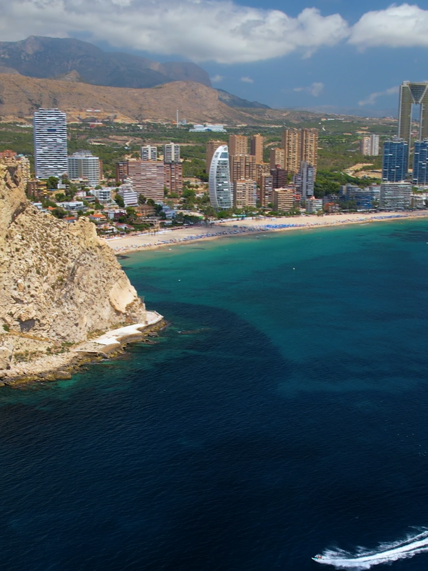 @ROCA | DroneTraveller