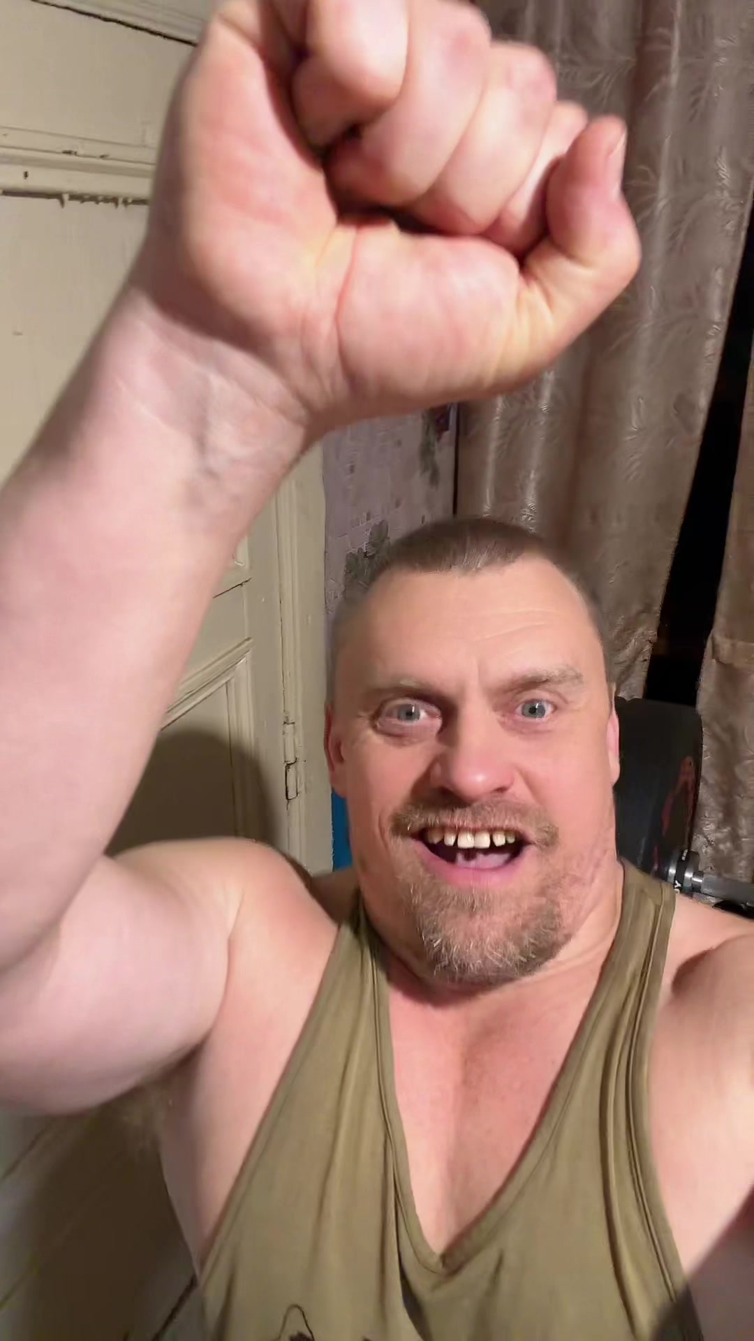 @yanis_piech