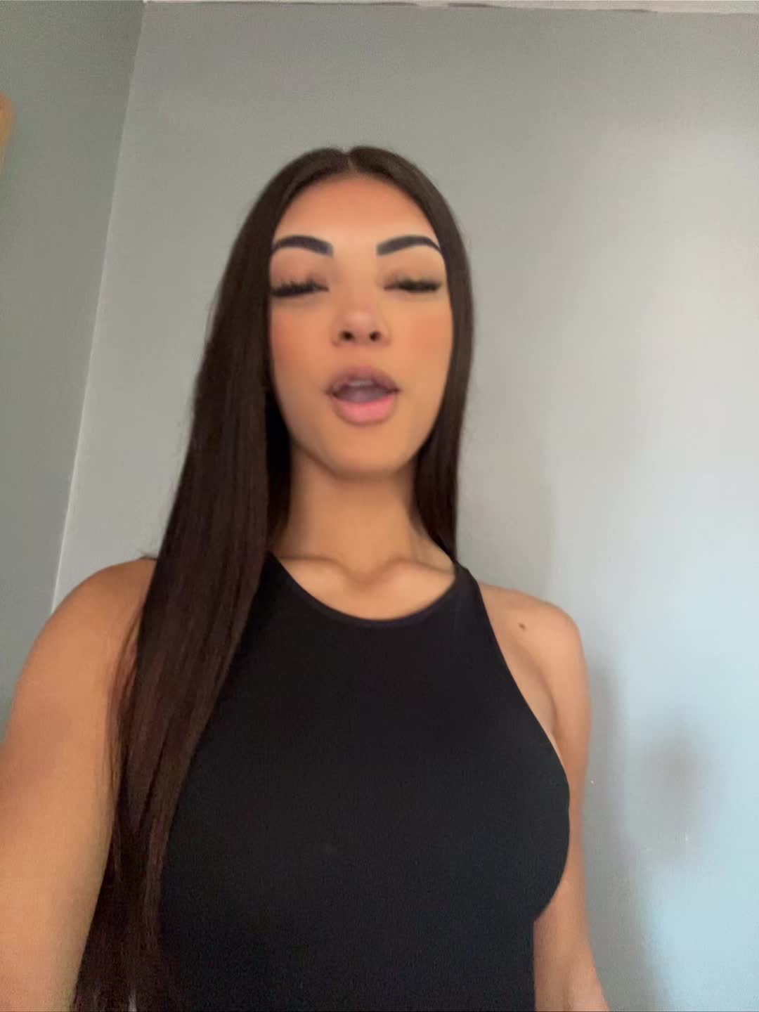 @T🤍