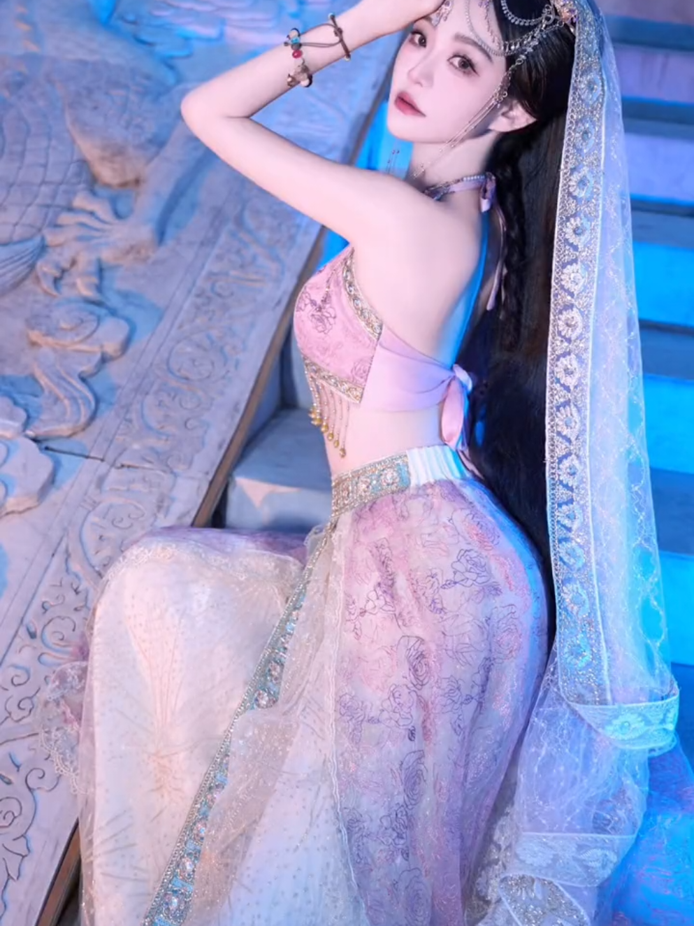 @Pose Đẹp Khi Du Lịch Trung