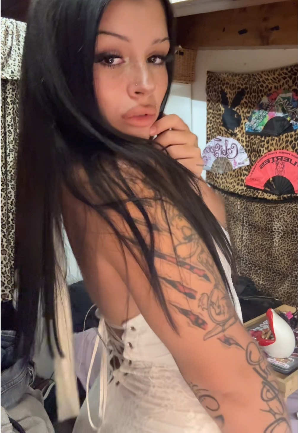 @N4yyy
