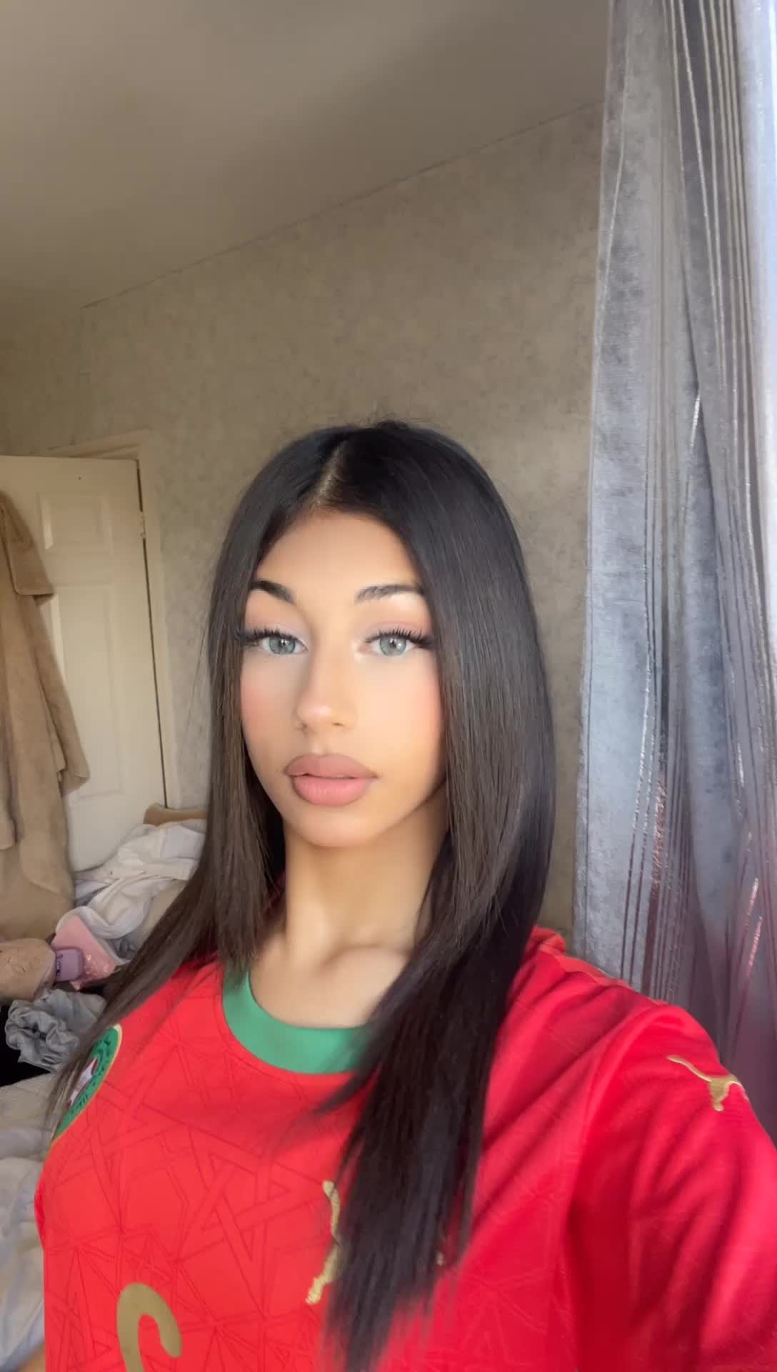 @𝐄ꨄ