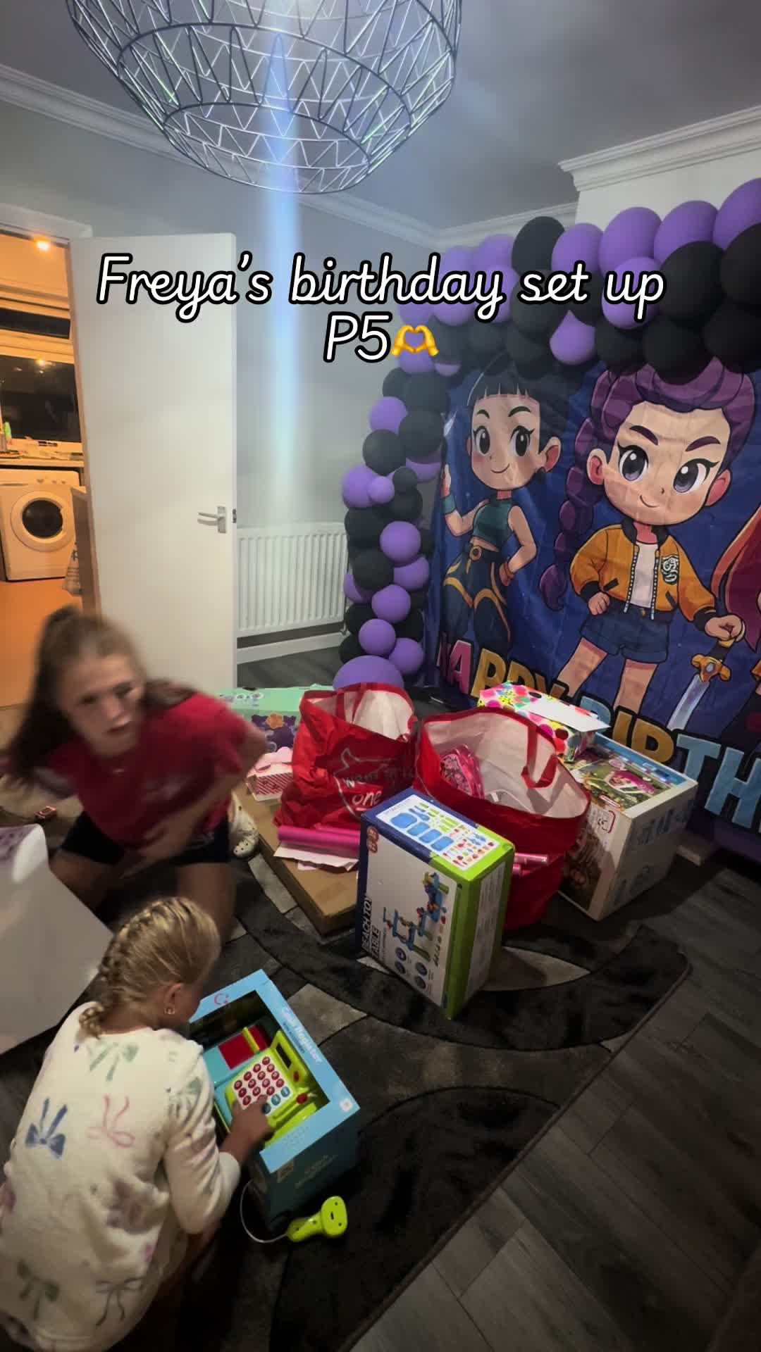@HannahAndrews