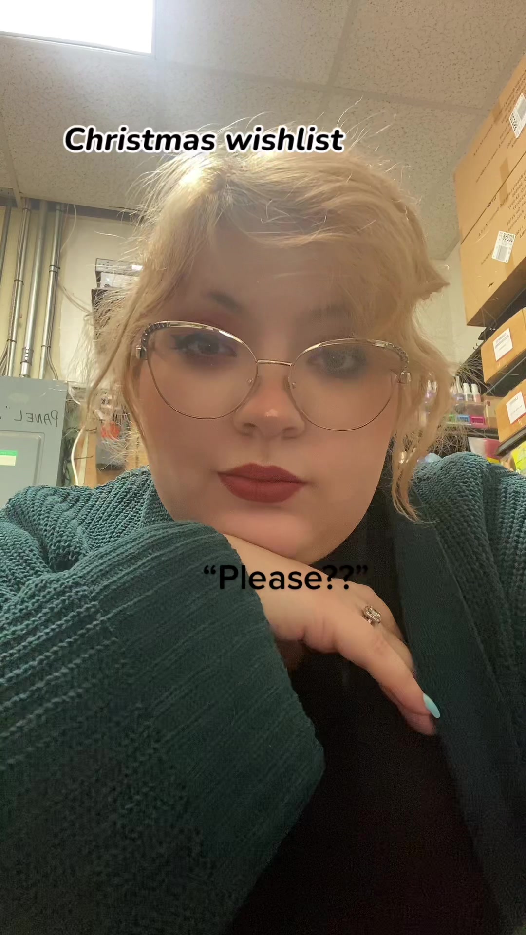 @Timeslotsandpolkadots