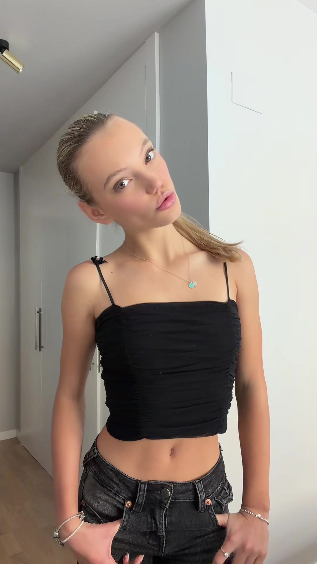 @pchelikkk 🐝