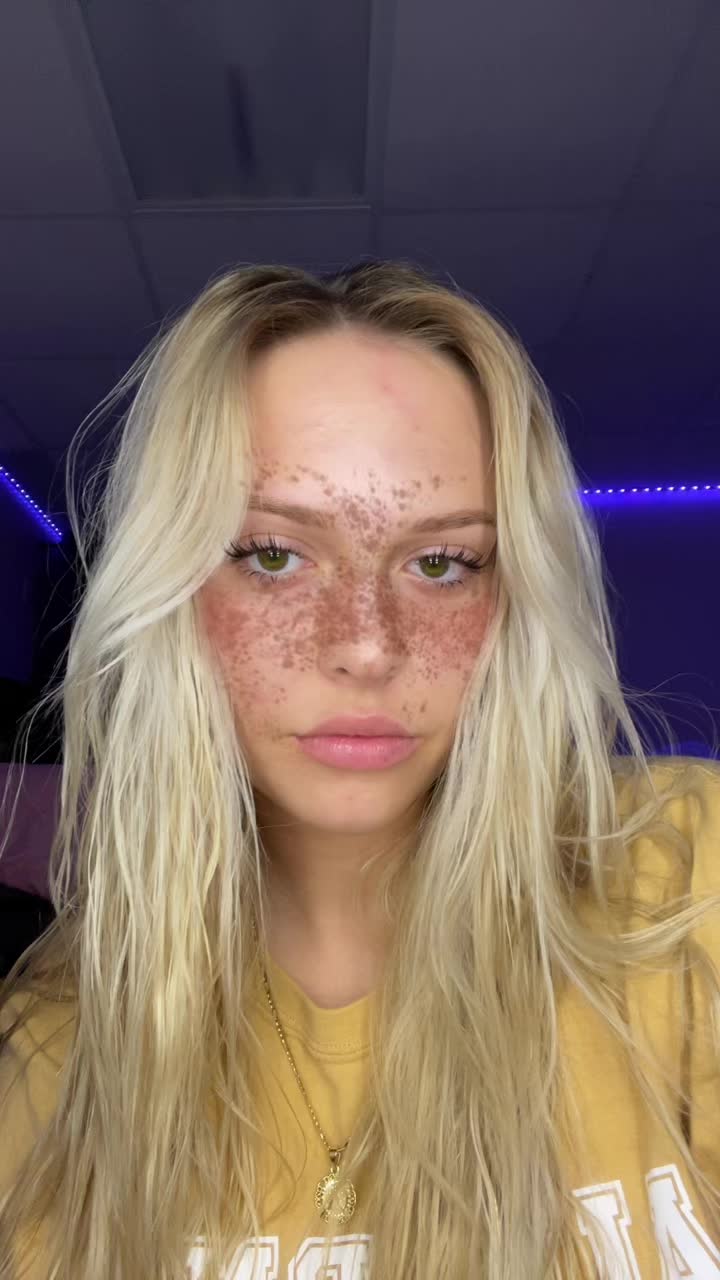 @Autumn Wolf943