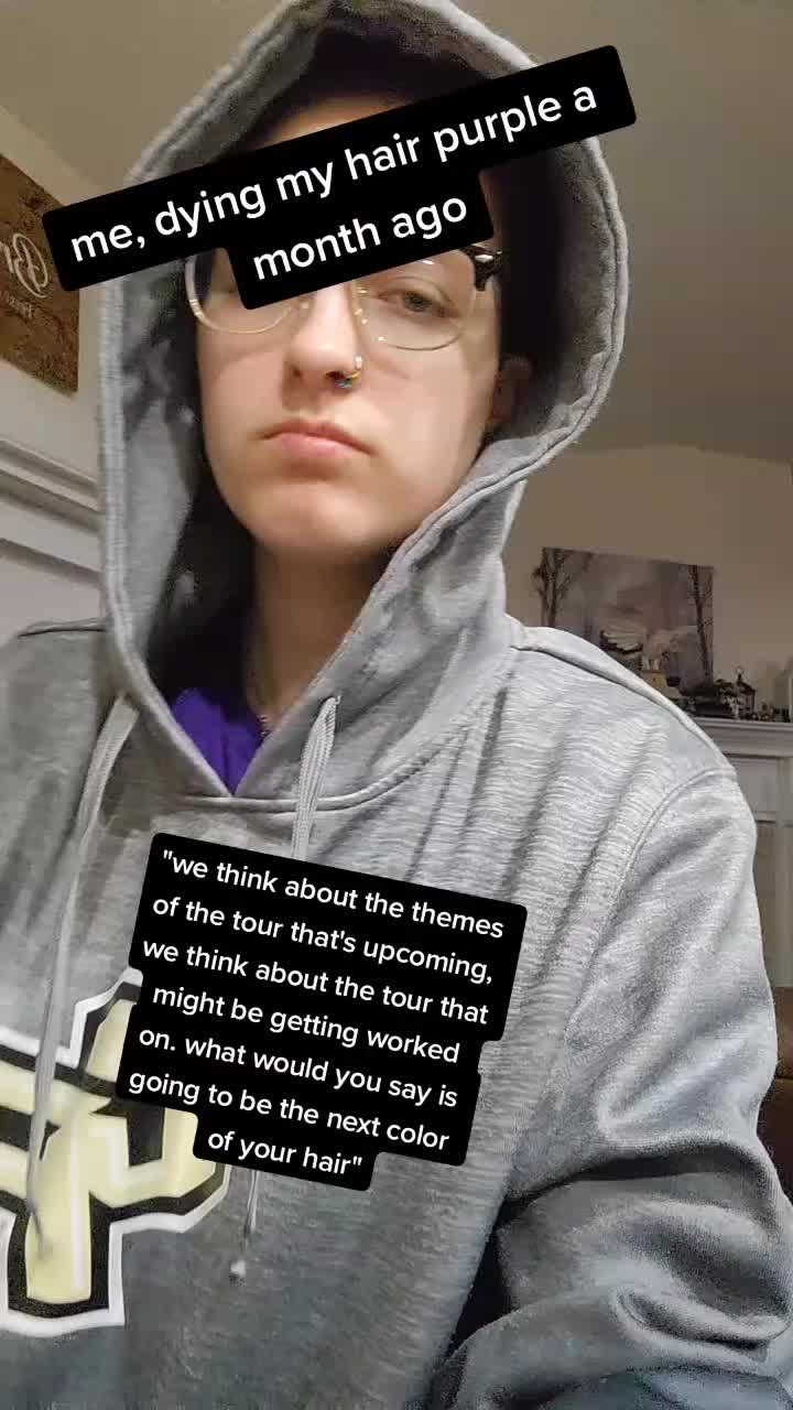 @Dally 🖤💜