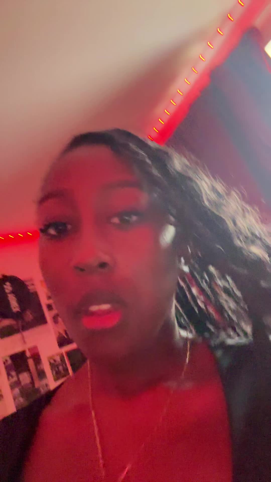 @Michelle🏴