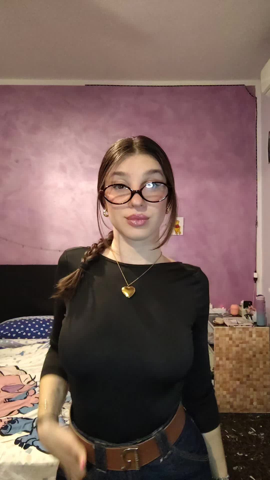 @Sissi ๐
