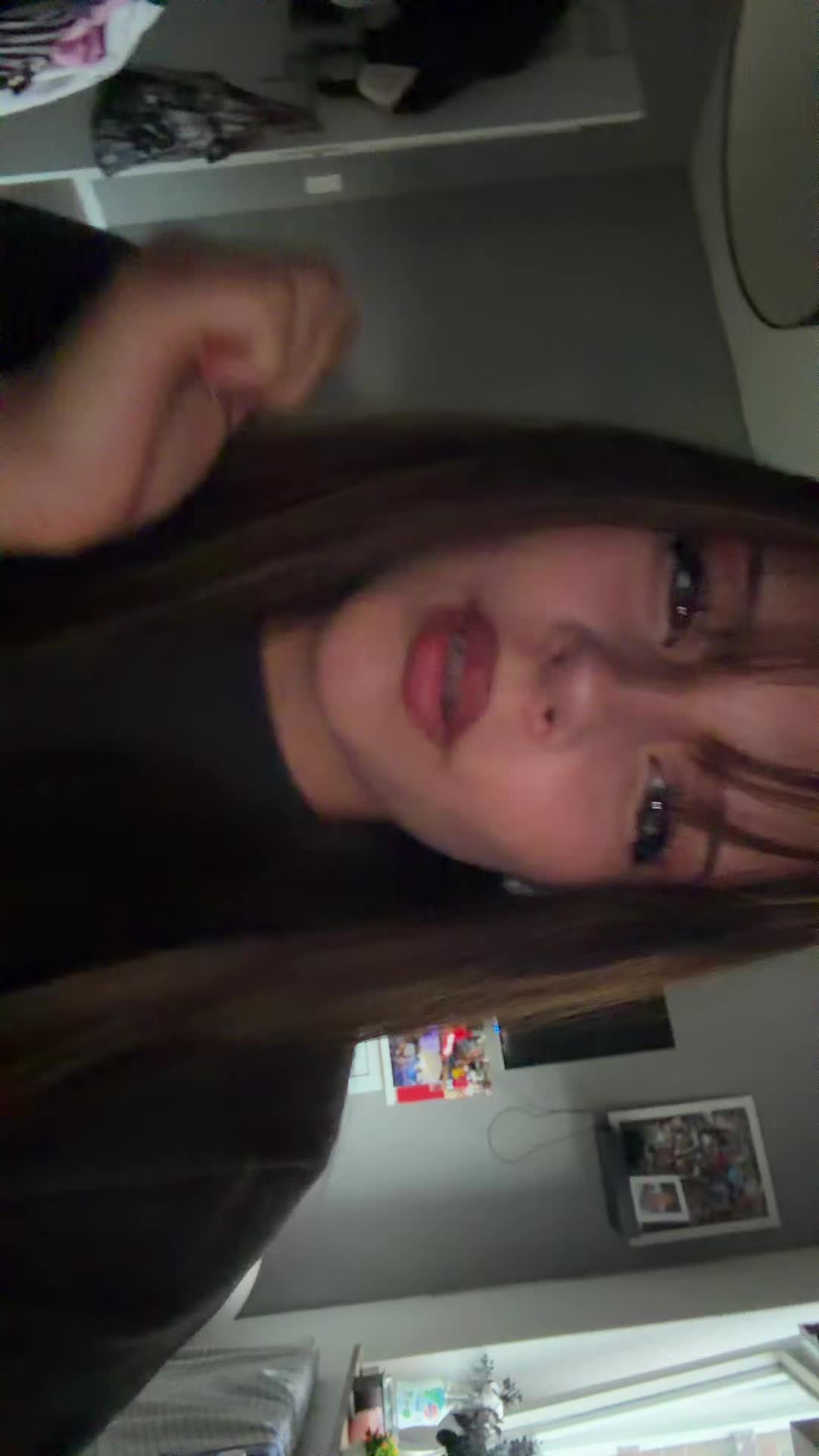 @melina_0ds!