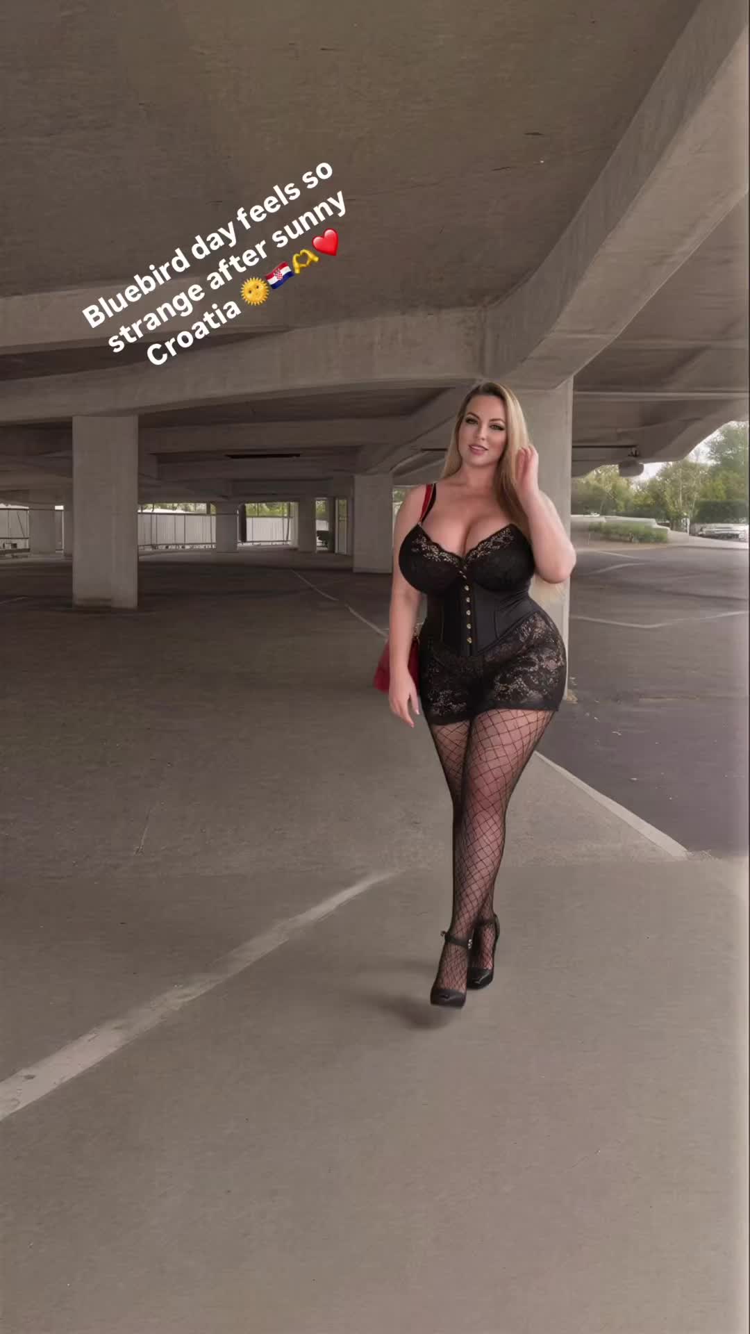 @Amelia Kr&aacute;l