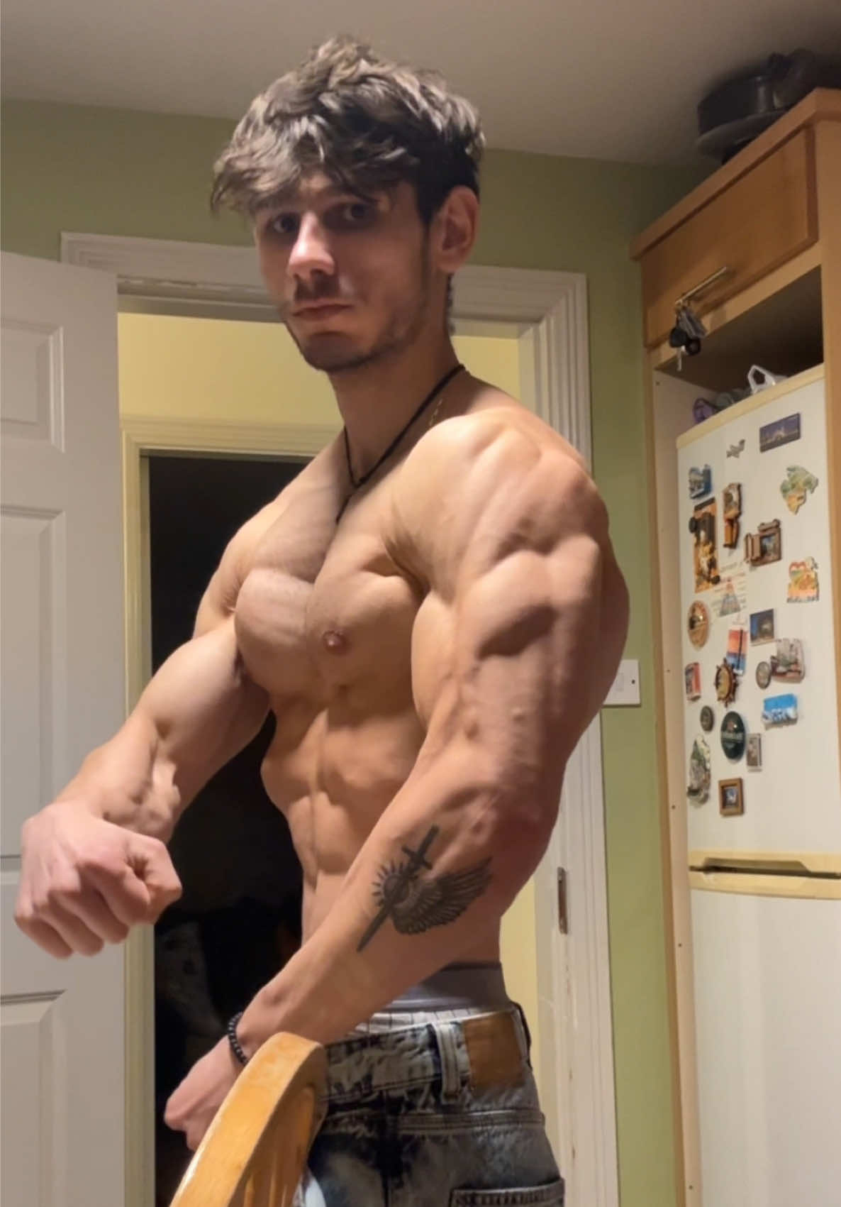 @DY