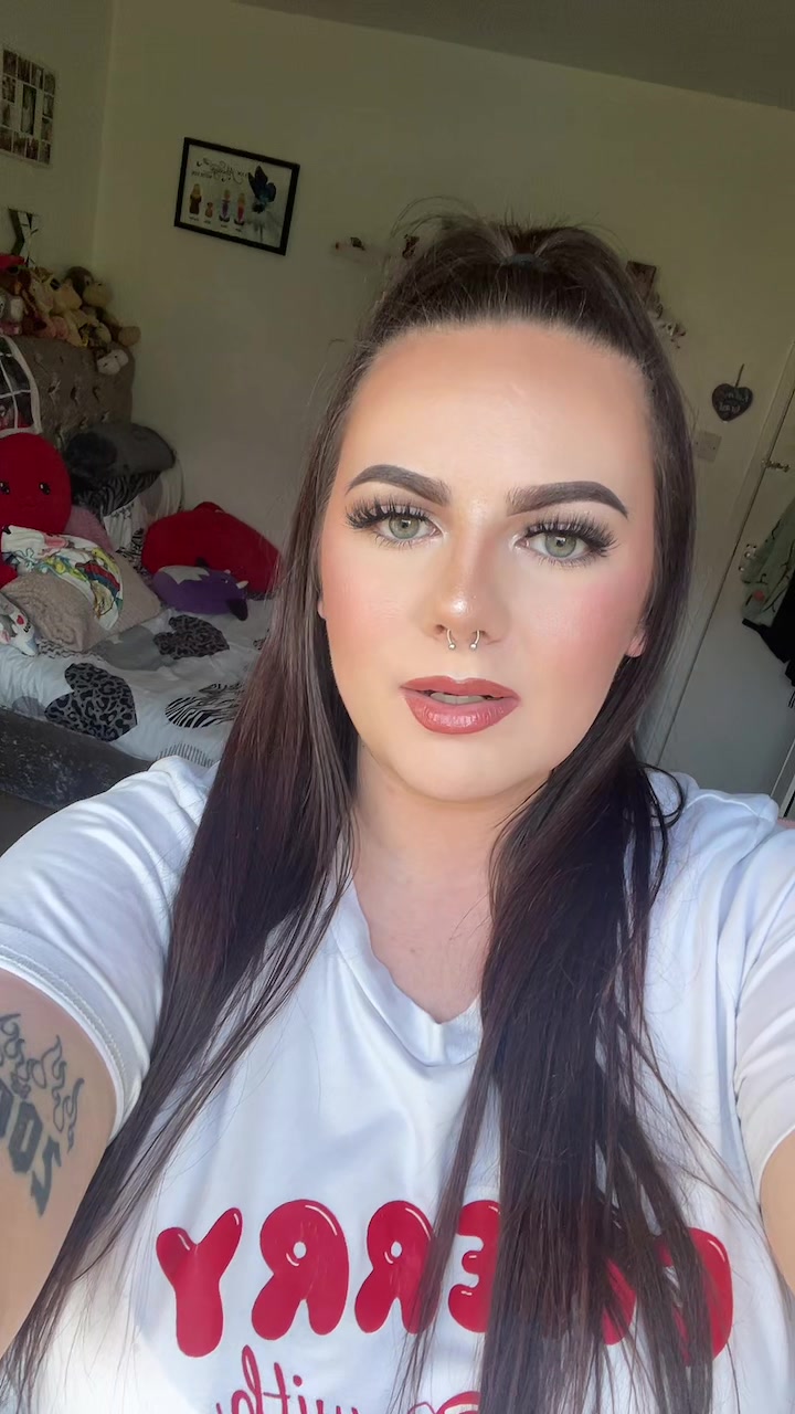 @Ellie Louise