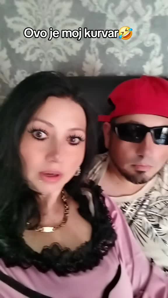 @Jasna🌺majka👑 pozitivan🦁❤😘?