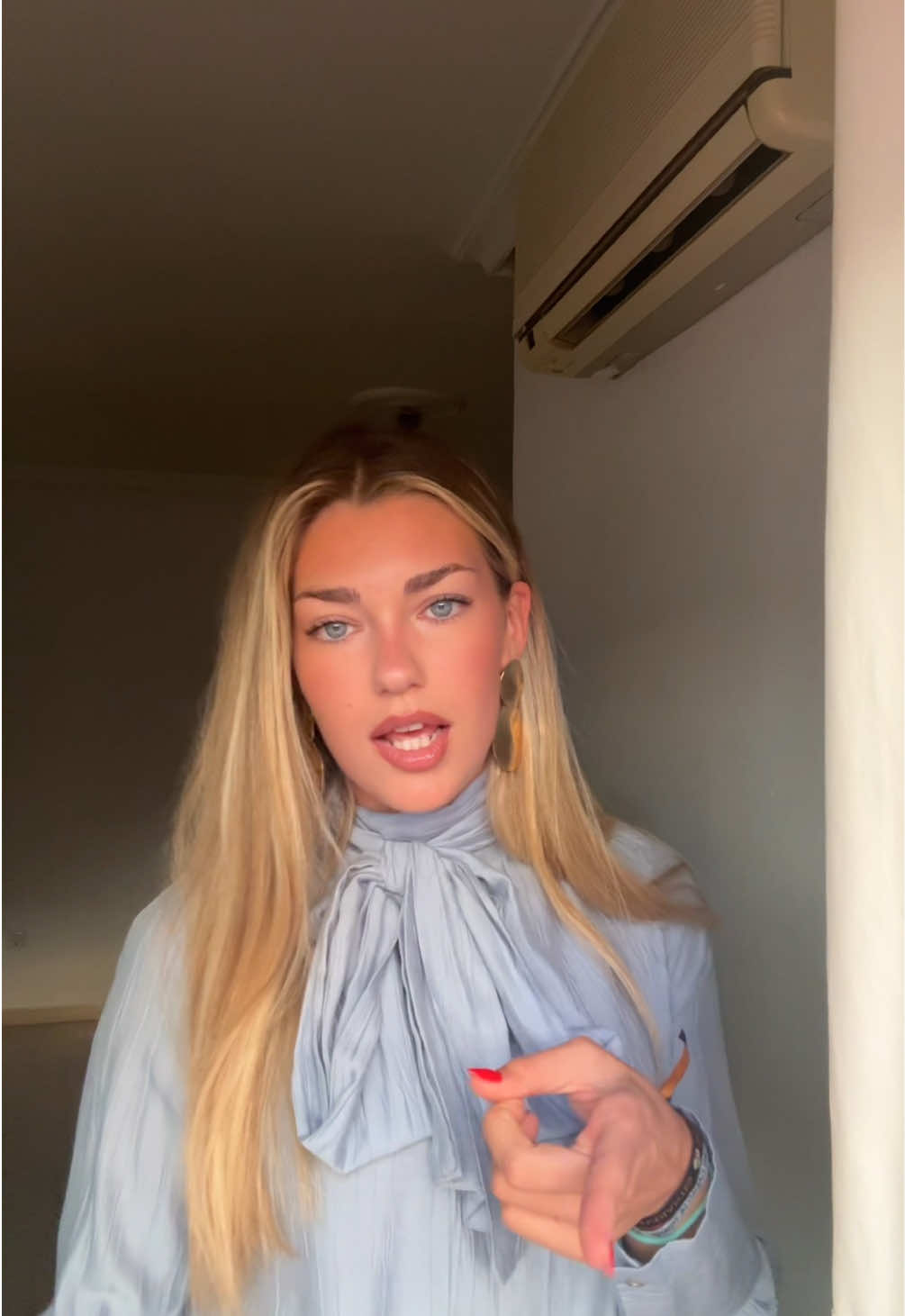 @victoria lópez