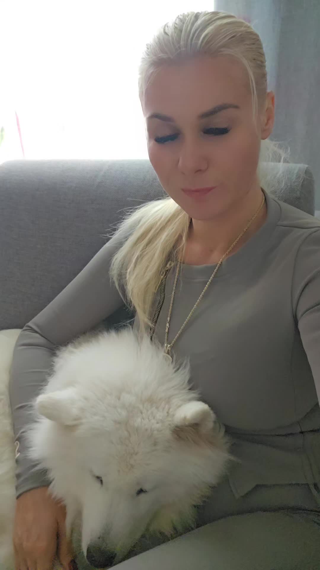 @Samojedowe🐶🇵🇱love🇬🇧 Żona