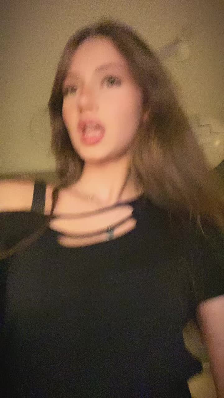 @olivialejonmacinnes