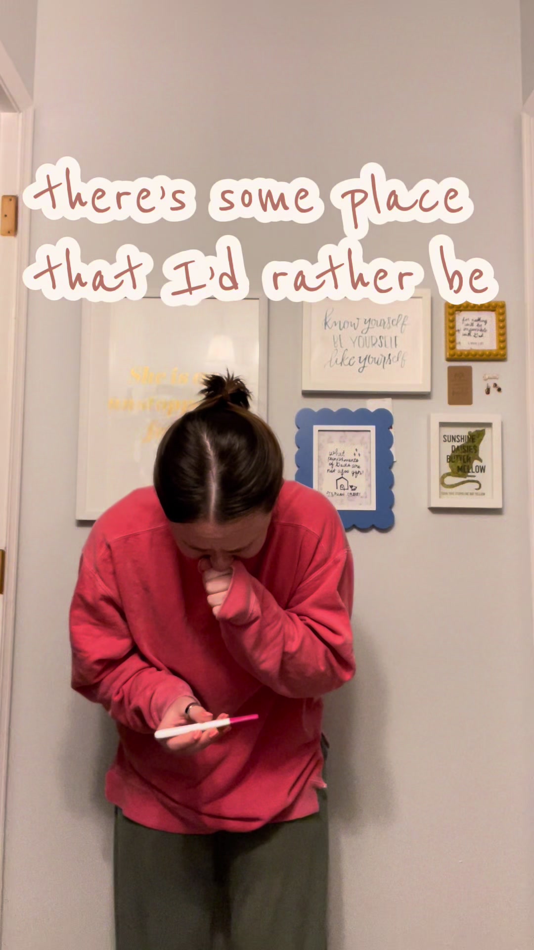 @motherhoodonhermind