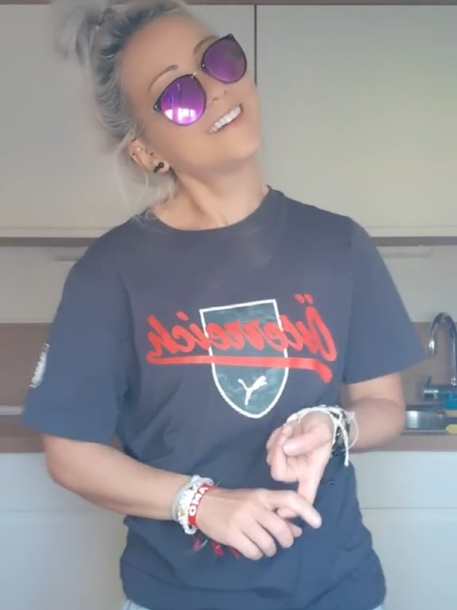 @Eva