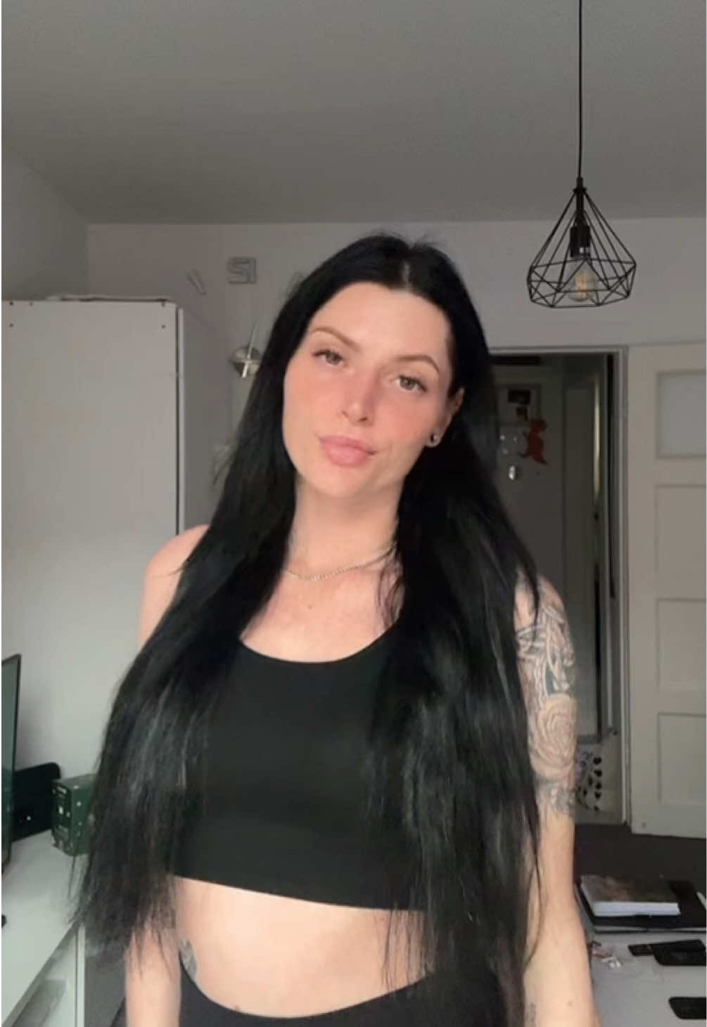 @ʜᴏɴᴇꜱᴛʏ