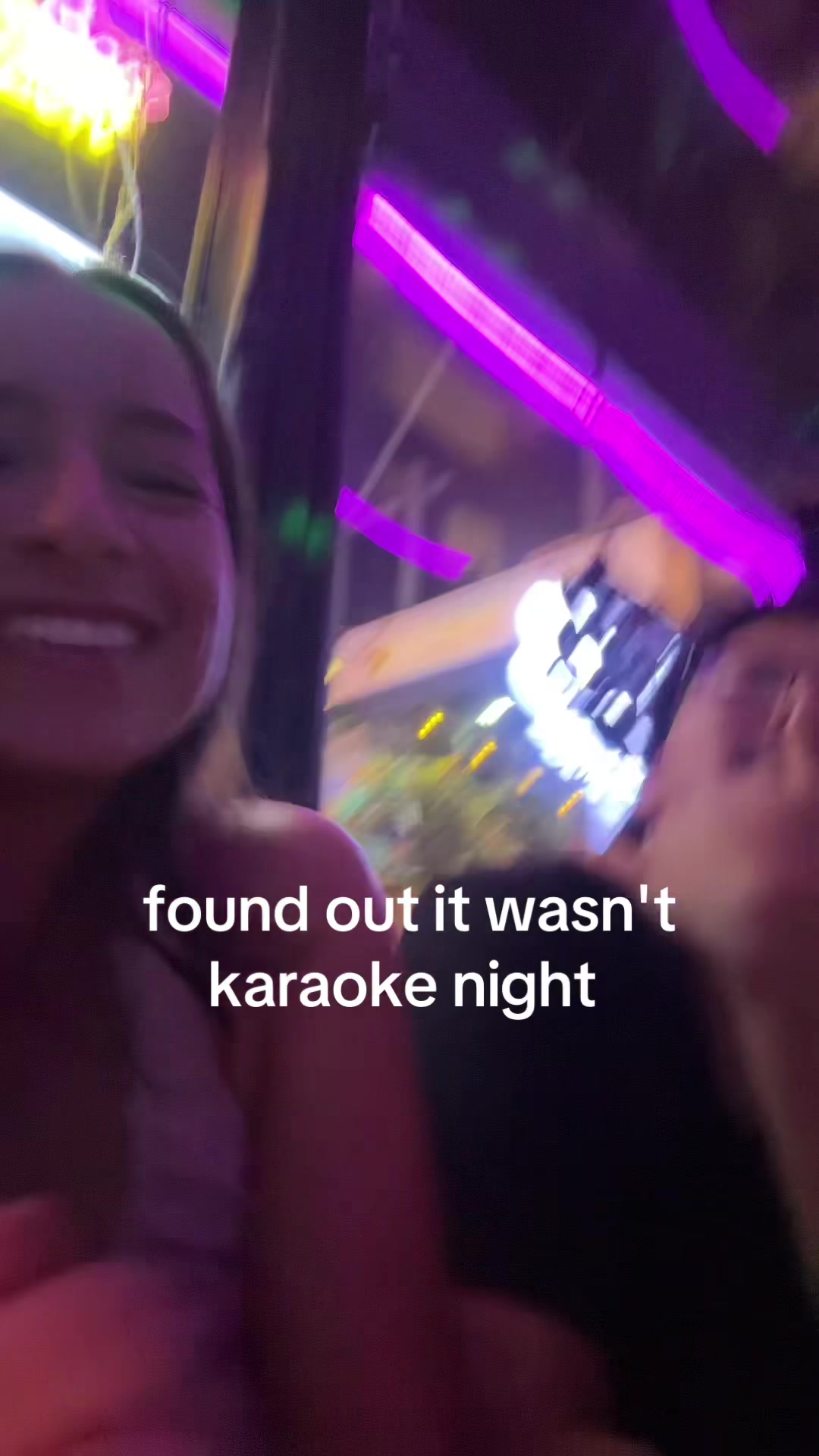 @nicole
