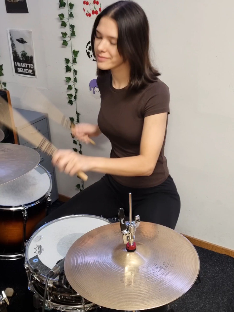 @eva drums🪐