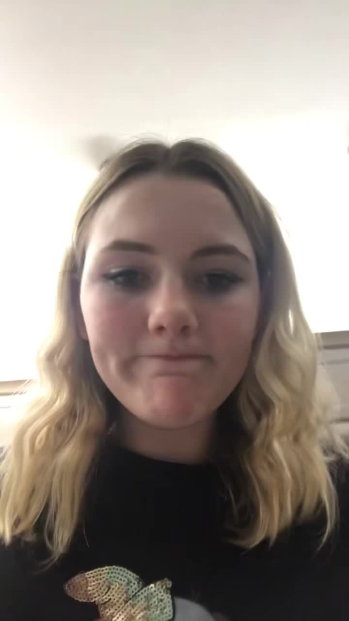 @ellie ✭
