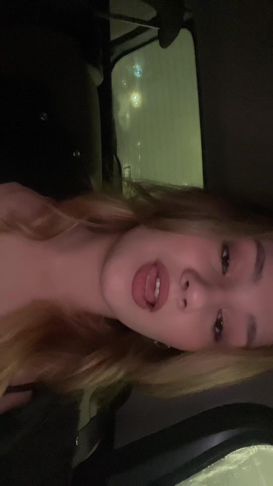 @🖤🍸