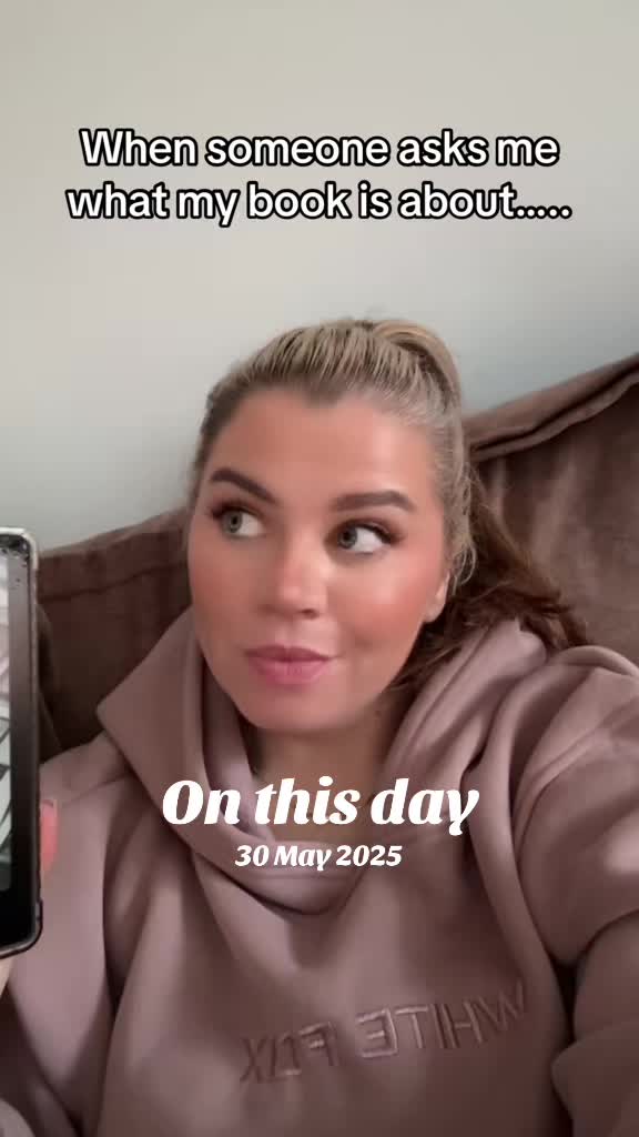 @📚 PlotTwistPixie 🧚&zwj;♂️
