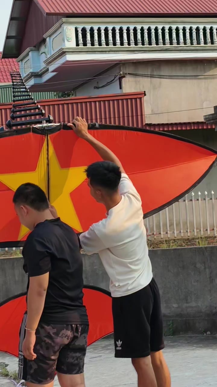 @S&aacute;o Diều Hu&acirc;n Nguyễn