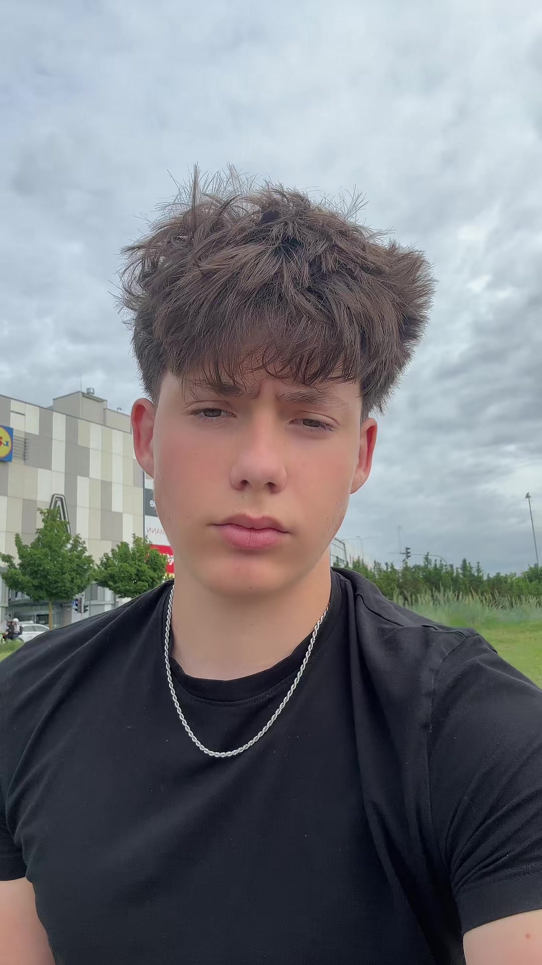 @cyrylo_
