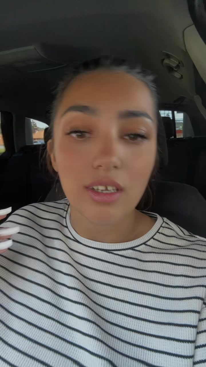 @Elena_Cipriana03