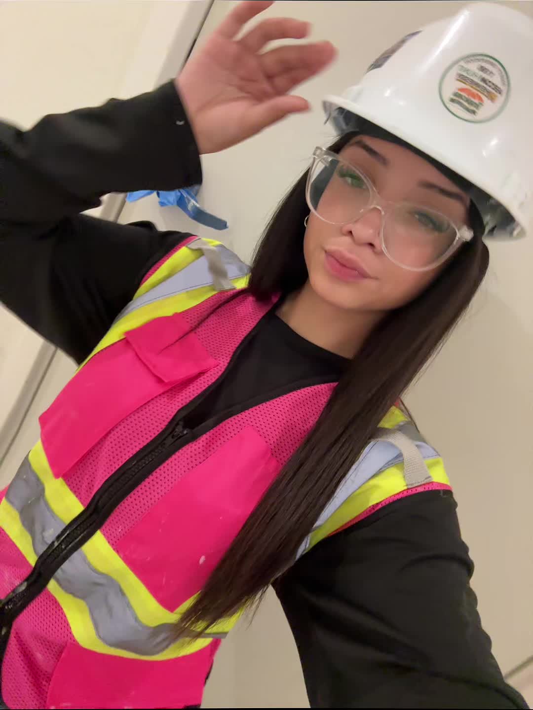 @𝗦 𝗛 𝗜 𝗥 𝗟 𝗘 𝗬