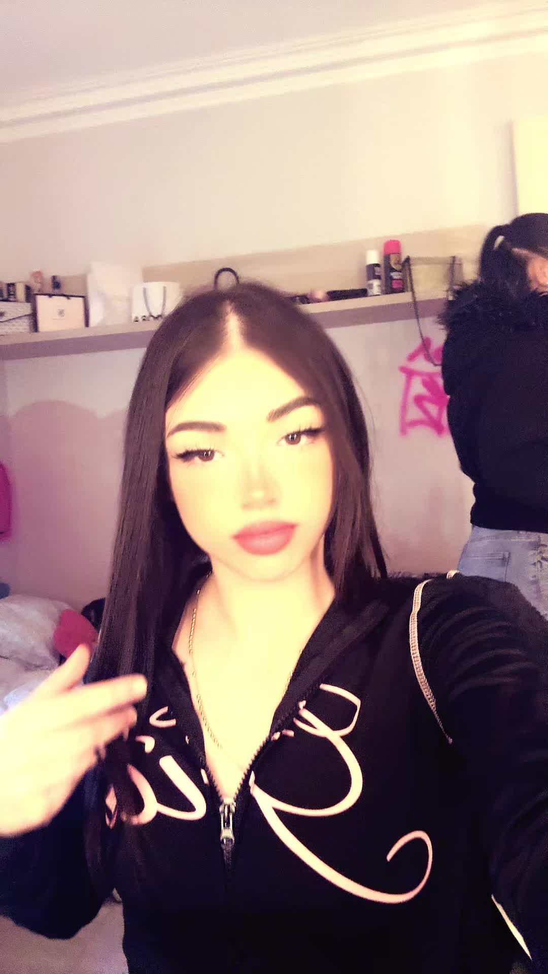 @Bbyksssss_