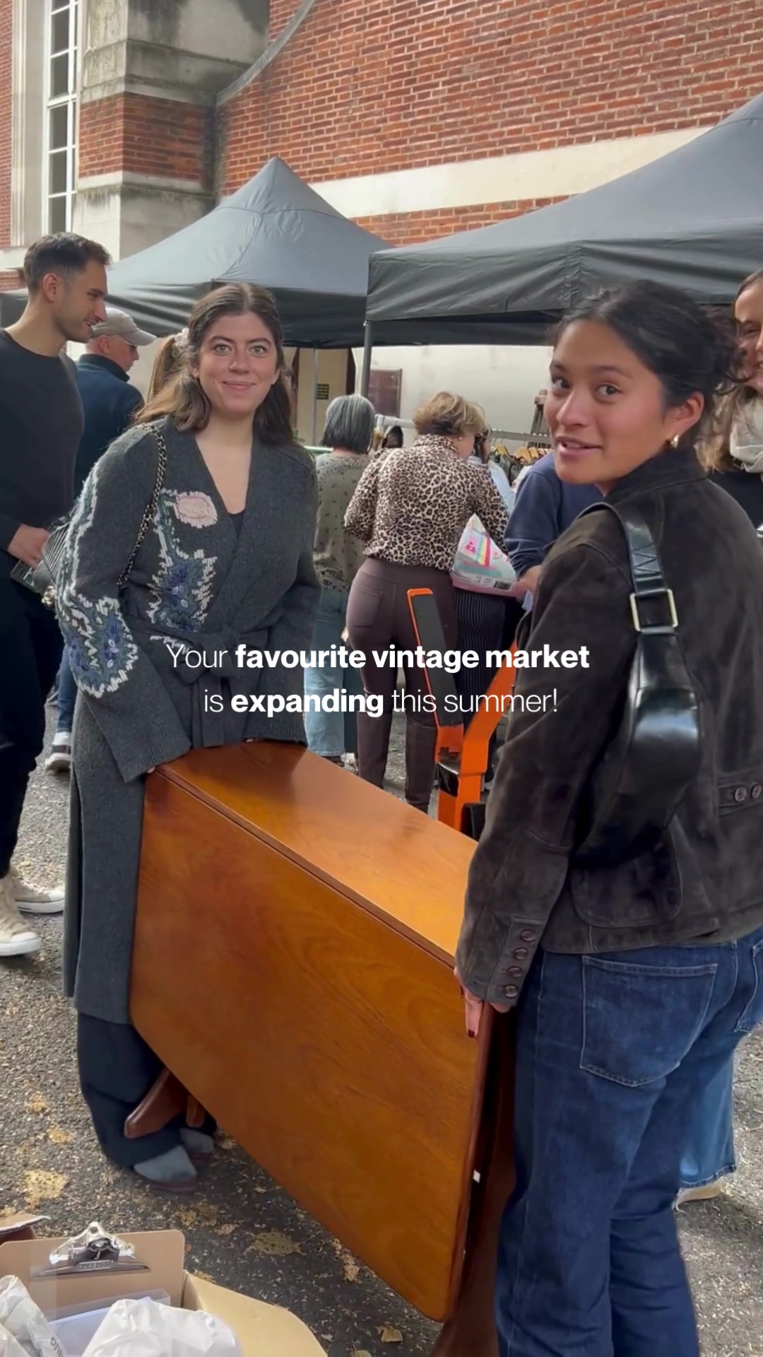 @Vintage Furniture & Big Flea
